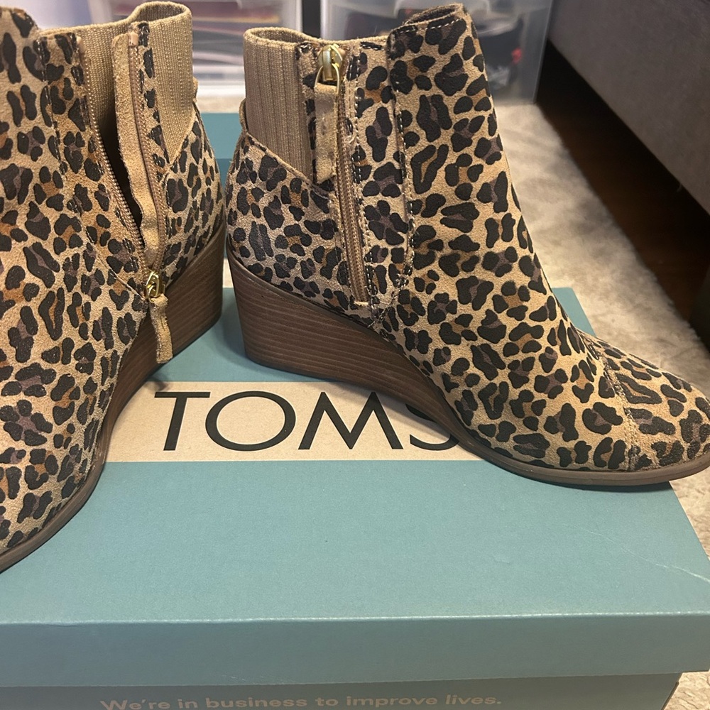 TOMS Leopard Print Ankle Boots